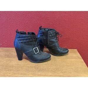 Solesenseability Heeled Ankle Bootie Sz 8.5 black Heeled Side Zip